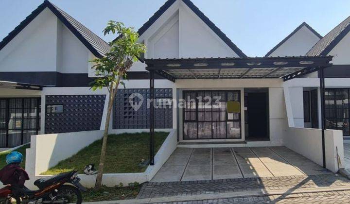 Disewa Rumah Baru semi furnished di The Miles bsb city 1