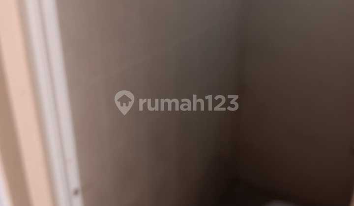 Rumah Bagus SHM di Graha Padma 2