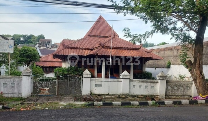 Rumah Bentuk joglo Siap Pakai Cocok untuk usaha di Semarang Barat 1