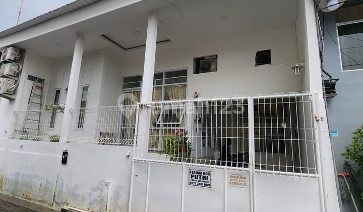 Strategic Ready-to-Occupy Good Boarding House in Tanah Mas. 1