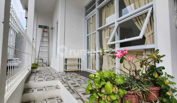 Strategic Ready-to-Occupy Good Boarding House in Tanah Mas. 2