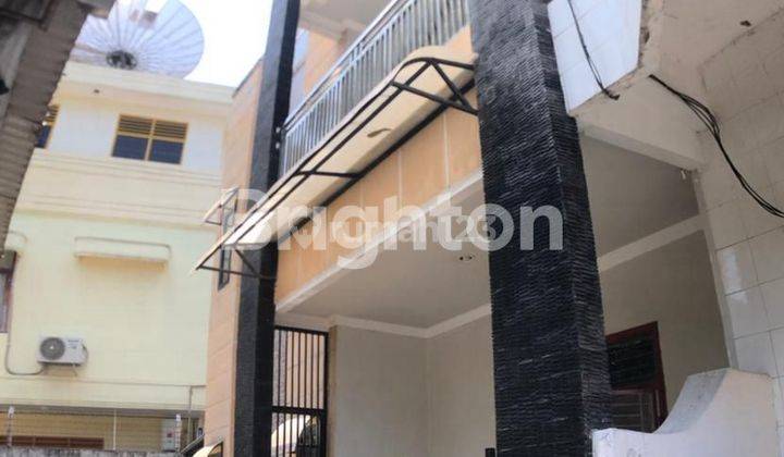 RUMAH 2 LANTAI 7 KAMAR TIDUR SIAP HUNI AREA DEMPO 1