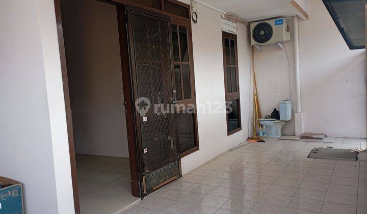 Rumah Di Sewa Puri Anjasmoro Shm Selatan Semi Furnished  2