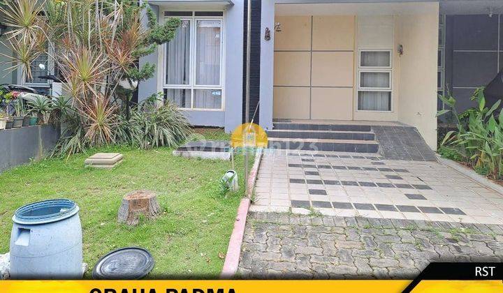 Rumah di Jalan Graha Padma, Semarang SHM Bagus Utara 1