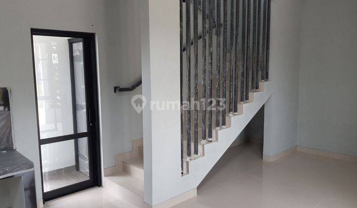 Rumah di Jalan BSB City, Semarang 2 Lantai SHM Barat Daya 2