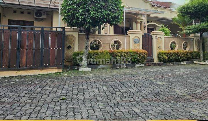 Rumah di Jalan Srondol, Semarang 2 Lantai SHM Bagus Tenggara 1