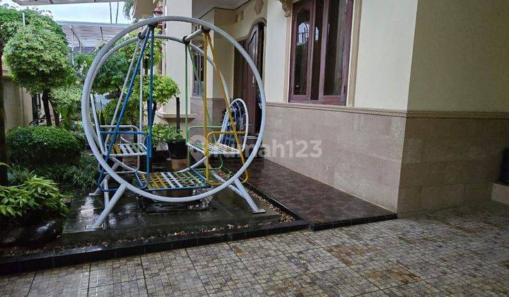 Rumah di Jalan Srondol, Semarang 2 Lantai SHM Bagus Tenggara 2