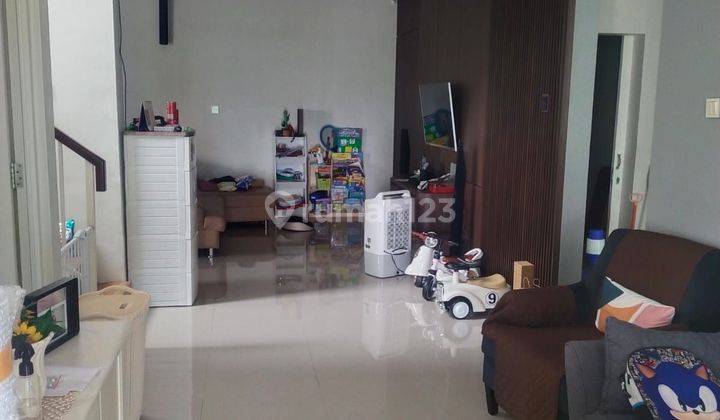 Rumah di Jalan BSB City, Semarang 2 Lantai SHM Bagus Selatan 2