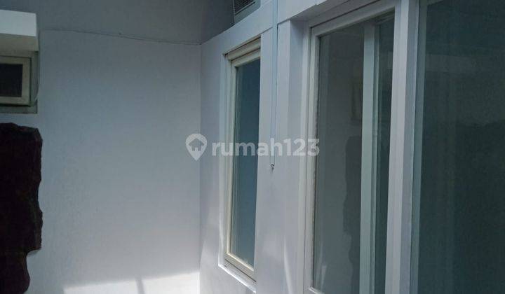 Rumah Semi Furnished Bsb City, Semarang Di Sewa Dekat Danau 2