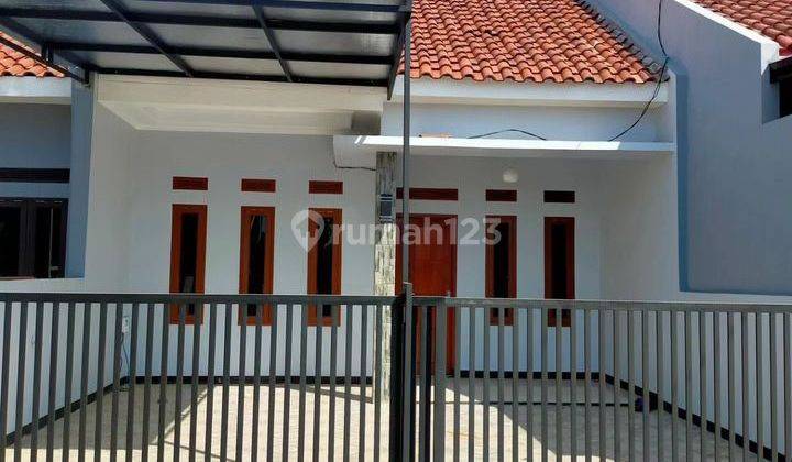 Rumah minimalis modern di di Jalan malakasari dekat Ke Tol kopo 1