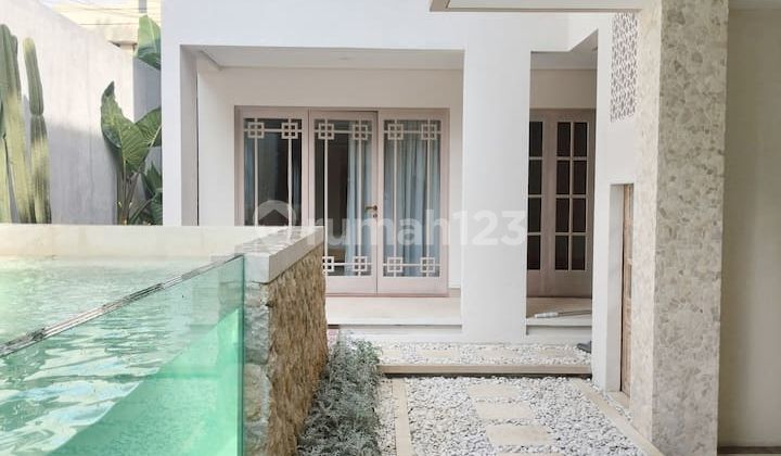 Dijual Vila Di Dago Mewah Plus Swimming Pool