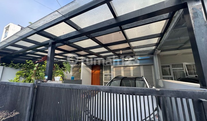 Dijual Rumah 2 Lantai Siap Huni Di Komplek Buahbatu Regency Bandung  1