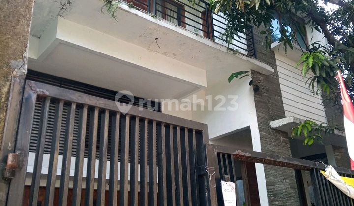 Rumah Bagus Terawat Siap Huni Area Turangga Dekat Isbi Rumah Bagus Terawat Siap Huni Area Turangga Dekat Isbi