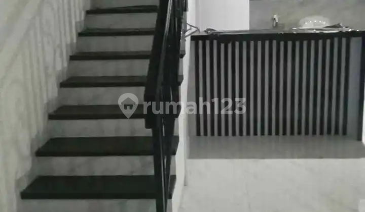 Dijual Rumah 2 Lantai Siap Huni Di Komplek Buahbatu Regency Bandung Baru Beres Renov 2