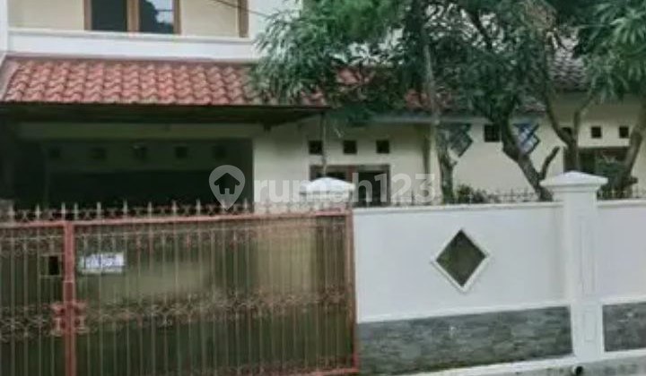 House for Sale in Strategic Location, Cijagra, Bandung City 2