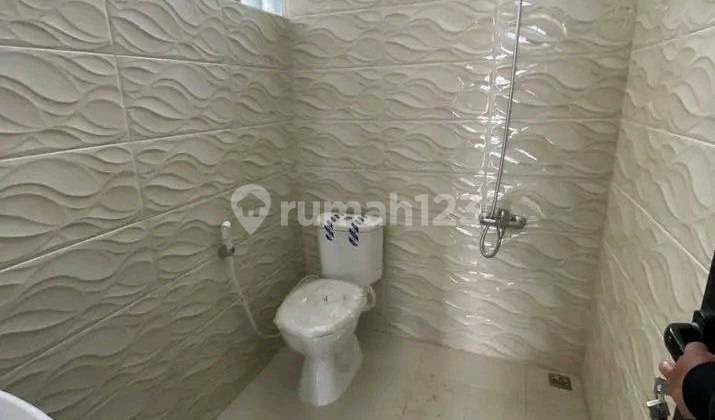 New 2-Story House in Kiara Sari, Buah Batu! 2