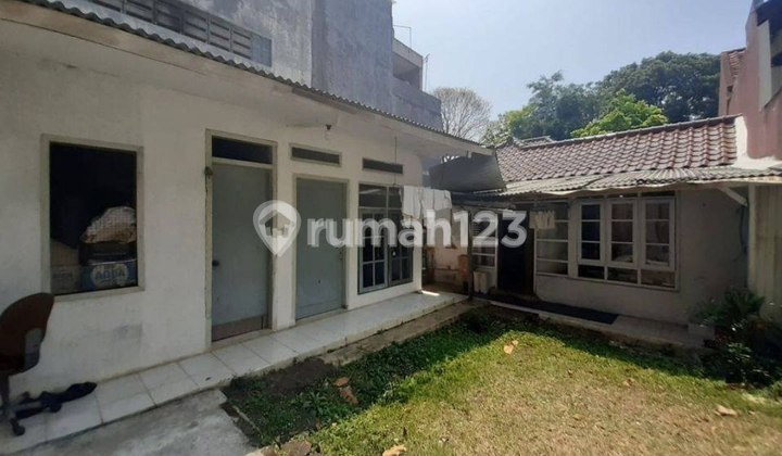 Rumah Klasik Terawat Hegarmanah Ciumbuleuit 2