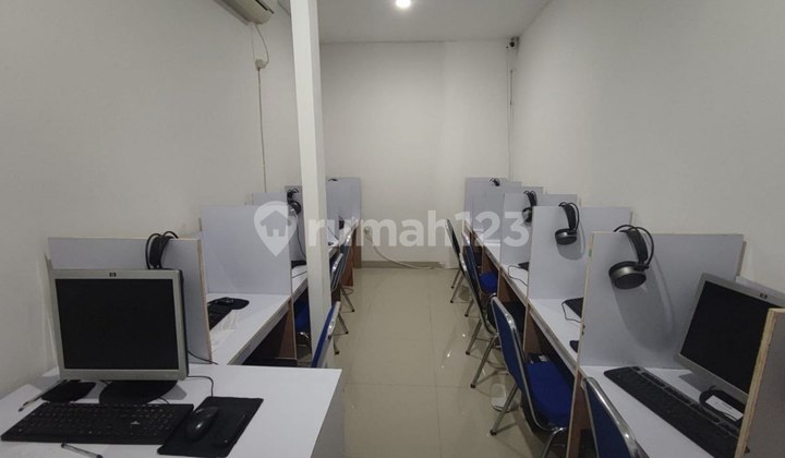 Winged Shop House Margahayu Raya Buah Batu Bandung City Winged Shop House Margahayu Raya Buah Batu Bandung City