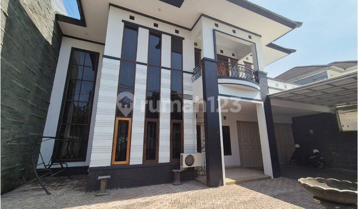 Dijual Cepat Rumah Mewah Semi Furnished Ber Kolam Renang Batununggal Indah Estate 1