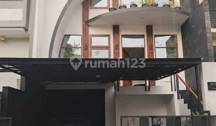 For Sale Beautiful House in Elite Cluster Setraduta For Sale Beautiful House in Elite Cluster Setraduta