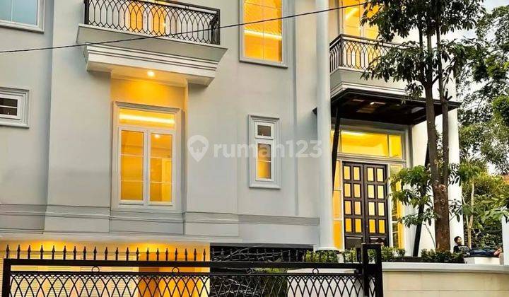 Rumah 2 Lantai Kebayoran Baru Jakarta Selatan 2