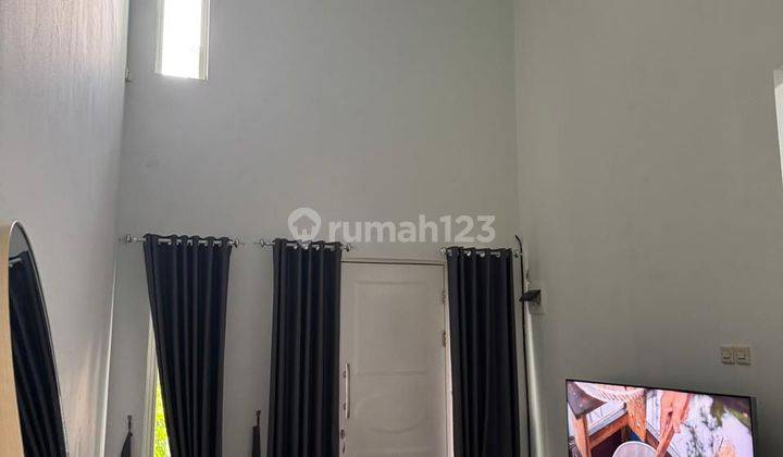 Rumah Di Jalan Ratna 1.5 Kilometer Dari Stasiun Lrt Dan Pintu Tol Bebas Banjir D Dalam Cluster Exclusive Di Jalan Ratna 2