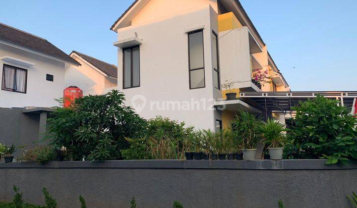 Rumah 2 Bagus SHM Lantai Sepatan Tangerang  2