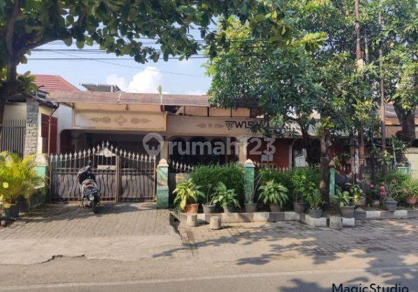 Rumah Strategsi Luas Di Jalan Badak Gayamsari 1