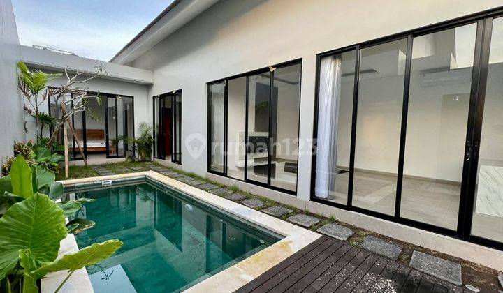 Brand New Fully Furnished 2 Bedroom Villa With Fully Enclosed Living Room In Seseh Just 3 Minutes To The Beach 1