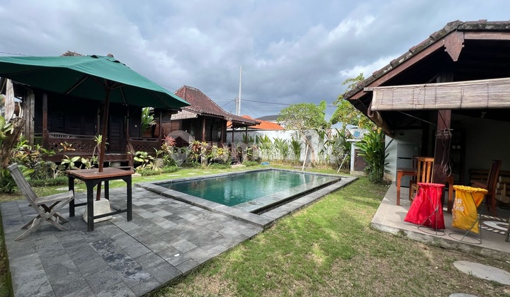 Fully furnished 2 bedroom Joglo-style villa sitting  on a generous 3,5are plot of land in Cemagi just 3 minutes to the beach