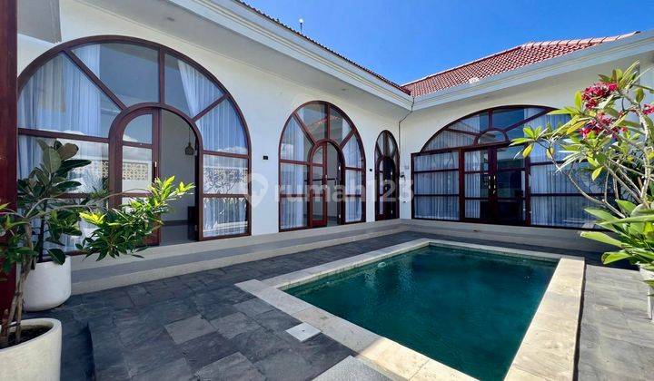 Brand New Fully Furnished 3 Bedroom Villa In Tumbak Bayuh, Pererenan Just 13 Minutes To The Beach 1