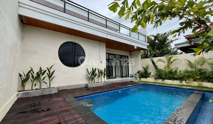 Brand New Fully Furnished 2 Bedroom Villa With Spacious Fully Enclosed Living Room, Big Rooftop Terrace In Central Seseh Just 2 Minutes To The Beach 1