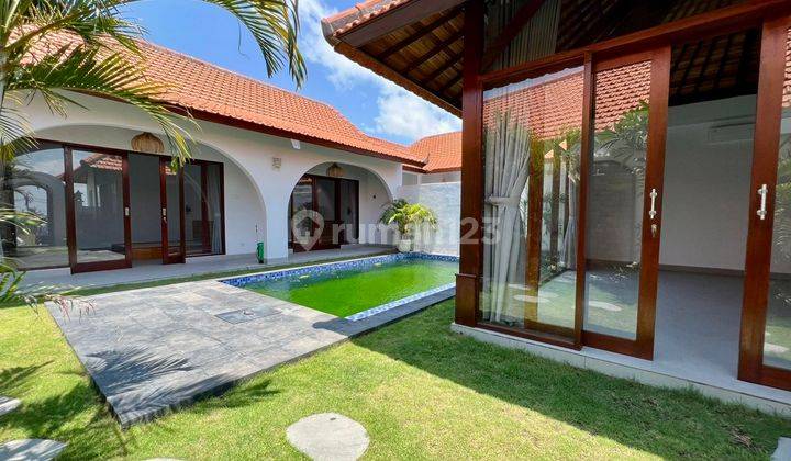 New Semi furnished 2 Bedroom Villa In Seseh With A Fully Enclosed Living Area Just 6 Minutes From The Beach 1