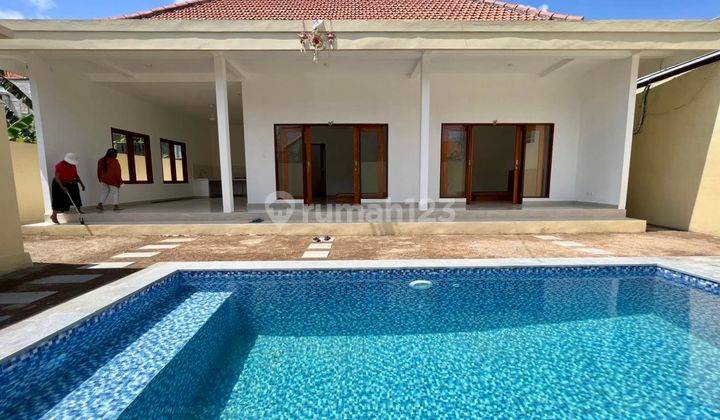 Brand New Semi furnished 2 Bedroom Villa With Strategic Location In A Quiet Gang In Umalas For A Minimum Of One Year Rent 1