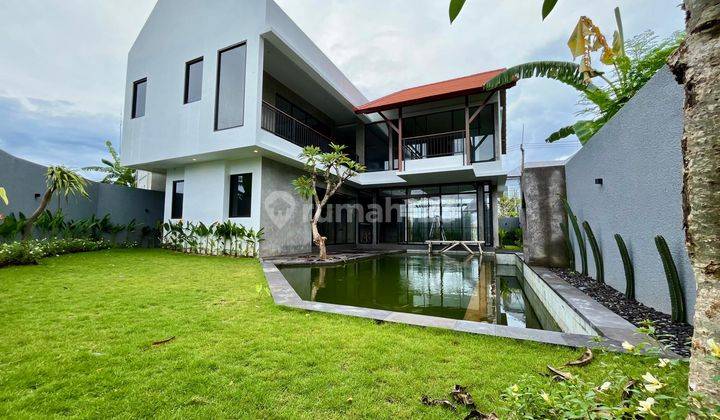 Brand New Semi furnished 3 Bedroom Villa With A Big Pool Sitting On A Spacious Plot Of Land In Tumbak Bayu Just 8 Minutes To Pererenan Beach 1