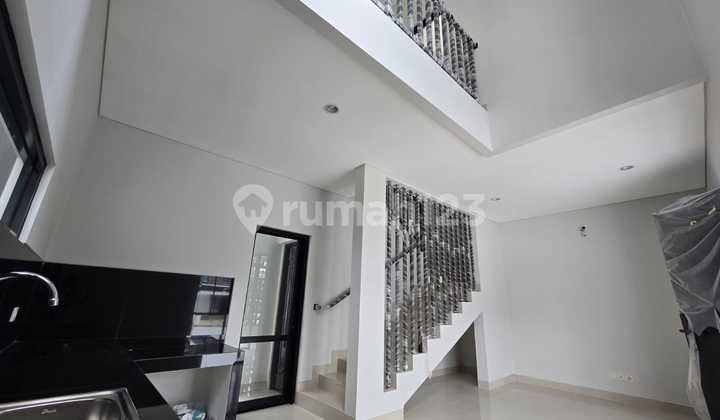 Rumah Bagus Strategis Cluster Premium di The Miles BSB 2