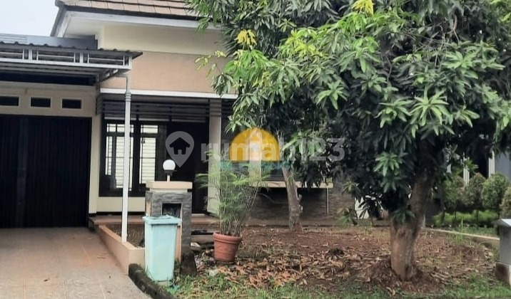 Rumah Cluster Strategis Siap Huni di Graha Estetika 1