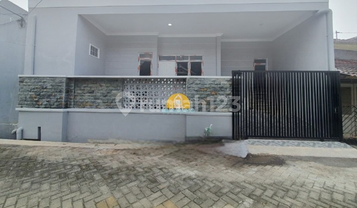 Rumah Bagus Siap Huni di Tanah Mas Semarang Utara 1