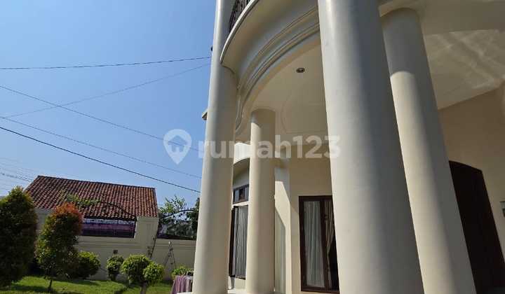Strategic Premium Ready-to-Live Excellent House on Bulusan Street 2