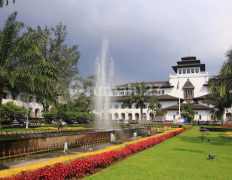 Active Strategic Spacious Guesthouse on Babakan Jeruk Street 2