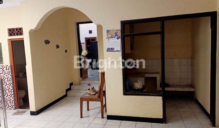 RUMAH DEKAT KAMPUS PETRA COCOK UNTUK JADI RUMAH KOST 2