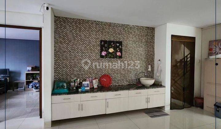 Rumah Mewah Greenville Full Furnished Murah Dijual 1