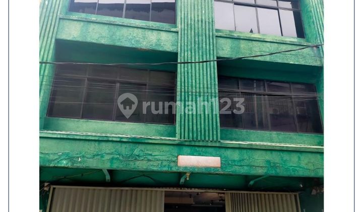 For Rent / Sale Commercial Shop House Cideng Very Large Parking Premium Location Suitable for Warehouse Expedition Boarding Houses Rarely Available 2