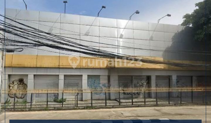 Jual Bangunan Ex Showroom 2147.0 M² Jarang Ada Lokasi Strategis Jual Bangunan Ex Showroom 2147.0 M² Jarang Ada Lokasi Strategis