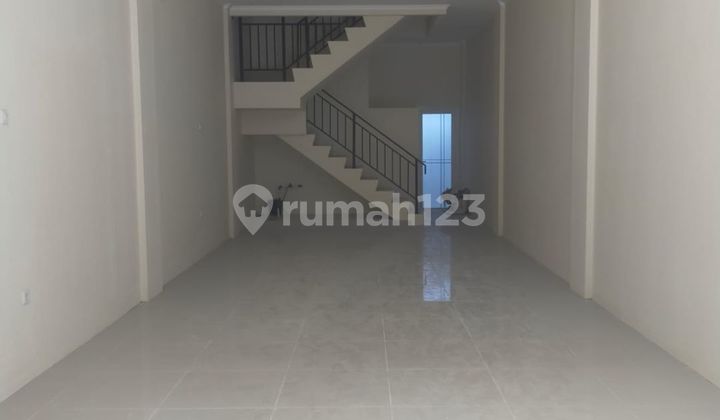 Rent a Shop House in Green Ville, Strategic Location, Ready for Business 2