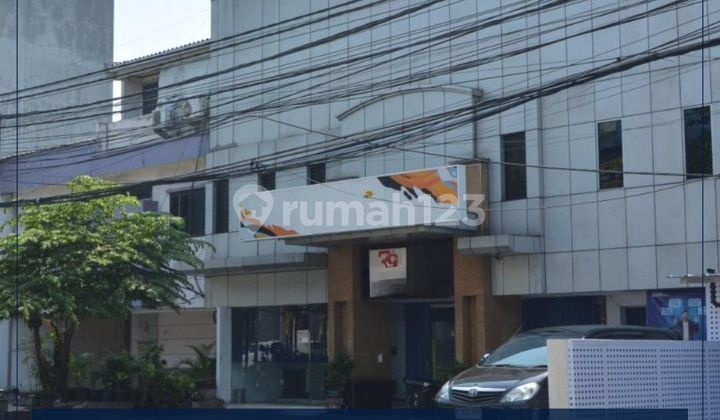 Gedung Komersial Pluit Dijual Murah Lokasi Sangat Strategis 