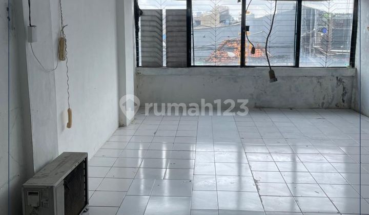 Sewa/ Jual Ruko Jembatan Lima Lokasi Strategis  2