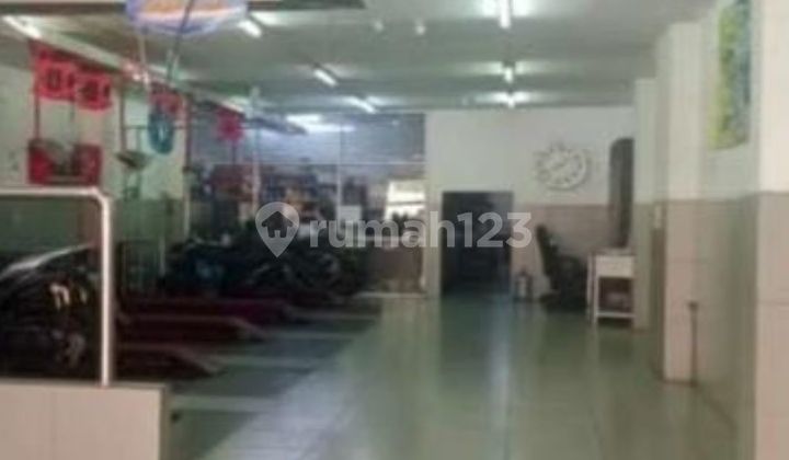 Lease-Sale Ruko Roxy Very Strategic Location Ready for Business 2
