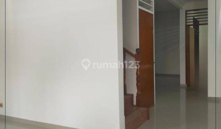 Disewakan / Dijual Rumah Duri Kepa Baru Renov Siap Huni 2