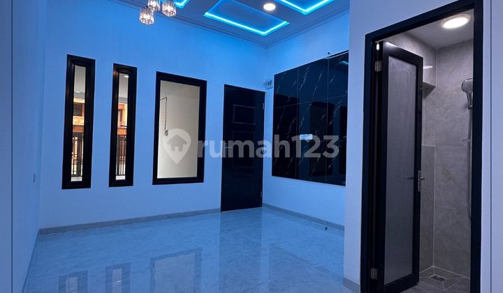 Jual Rumah Baru Tanjung Duren Row Jalan Besar Nyaman 2